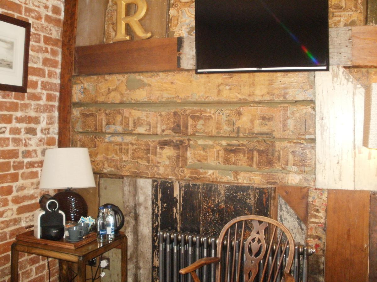 Alma Inn & Dining Rooms 하위치 외부 사진