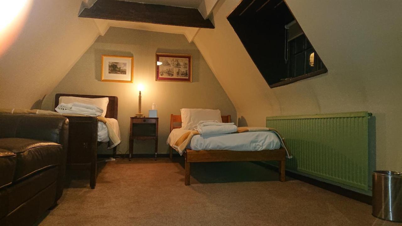 Alma Inn & Dining Rooms 하위치 외부 사진